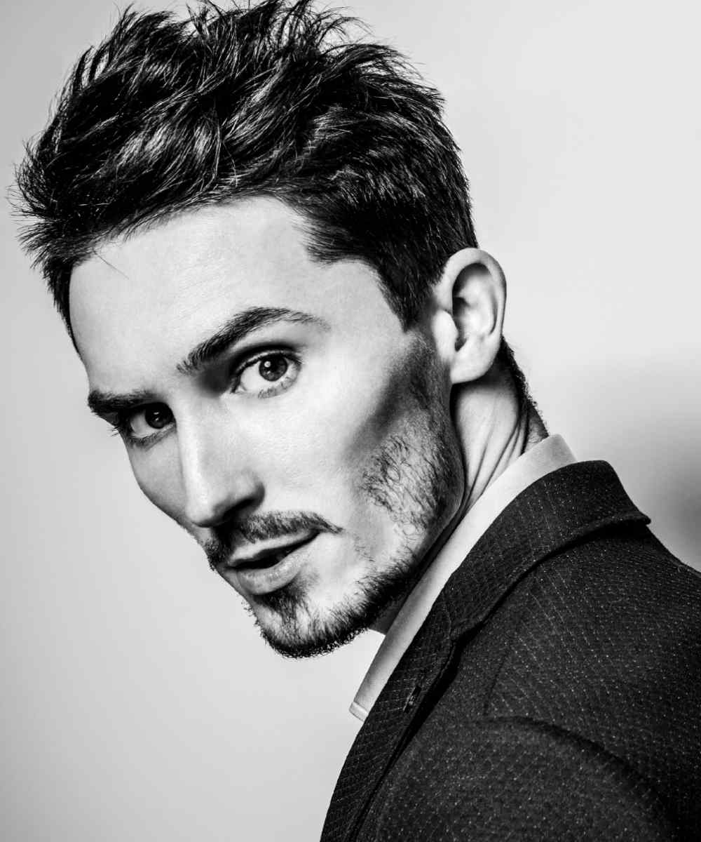 https://rnbeauty.es/wp-content/uploads/2021/09/hero_about.jpg